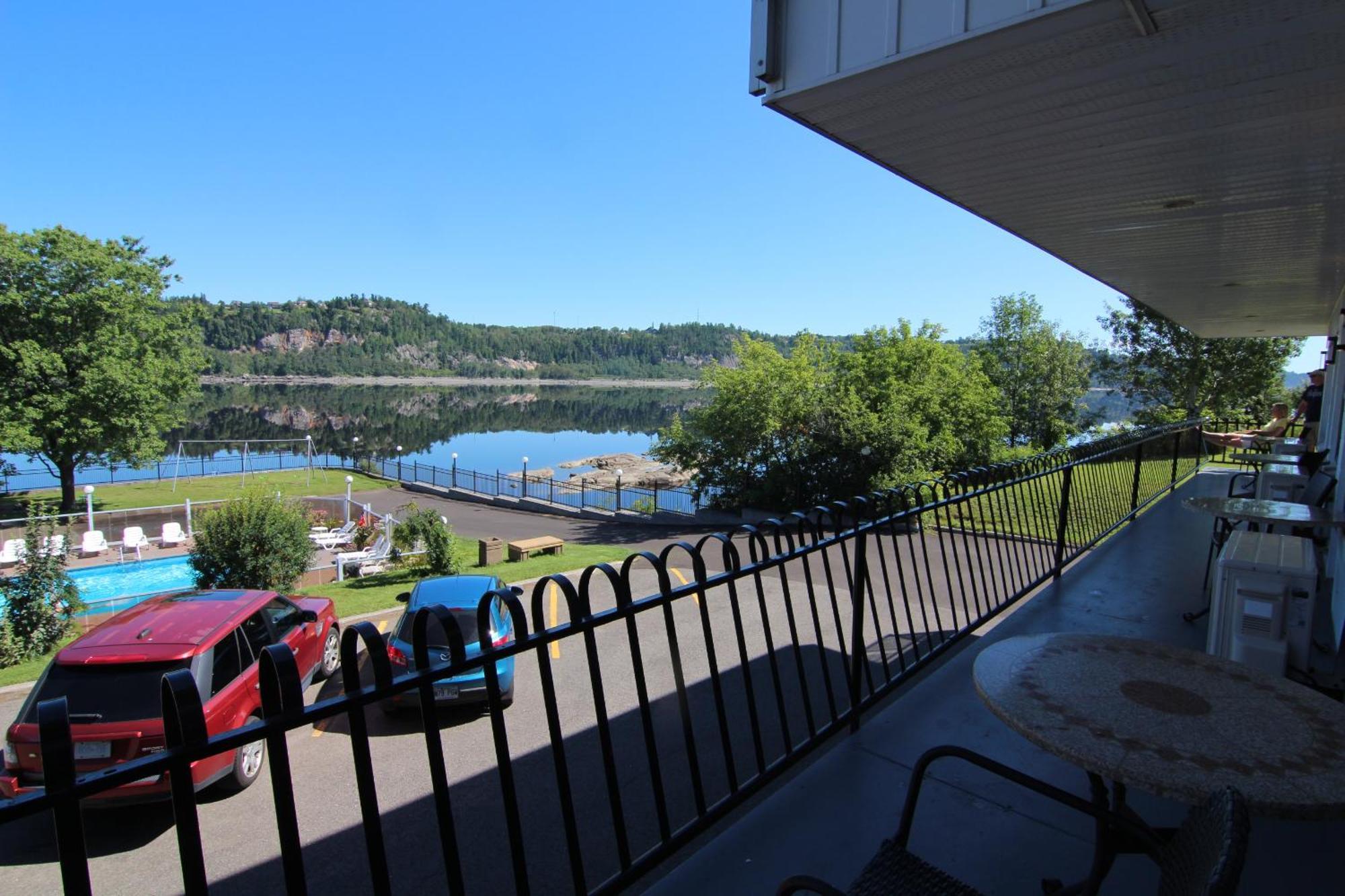 Motel Panoramique Chicoutimi Exterior foto